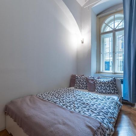 Spacious 3 Bedroom Apartment In The Heart Of Praag Buitenkant foto