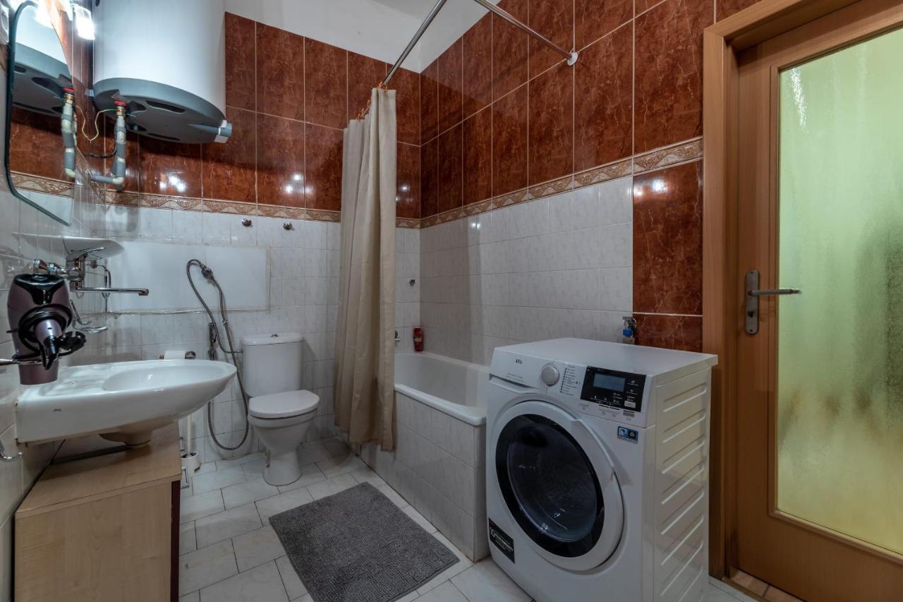 Spacious 3 Bedroom Apartment In The Heart Of Praag Buitenkant foto